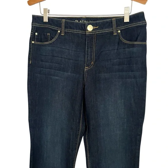 Chico's Platinum Dark Indigo Straight Leg Jeans C202 - Picture 2 of 6